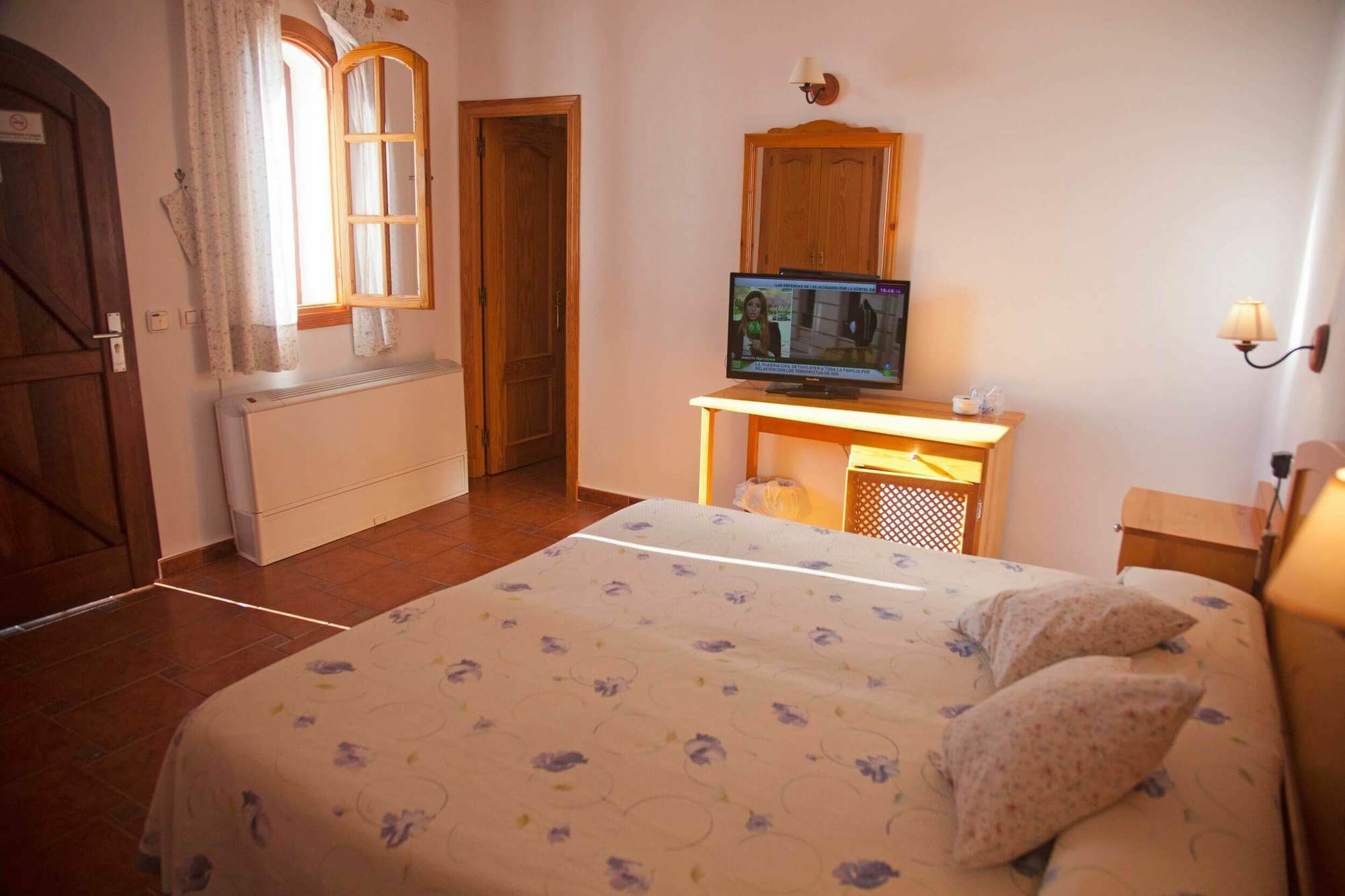 Hostal Mar De Frente Los Canos De Meca Exteriér fotografie